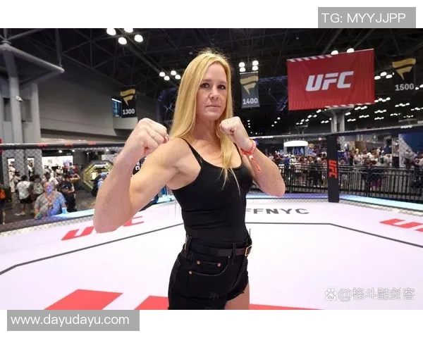 隆达罗西与霍尔姆的巅峰对决谁将成为女子综合格斗的新传奇
